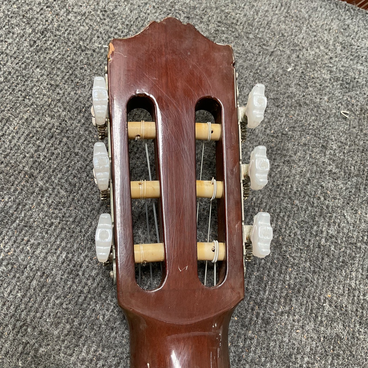 กีต้าร์คลาสสิค YAMAHA : CG-120A