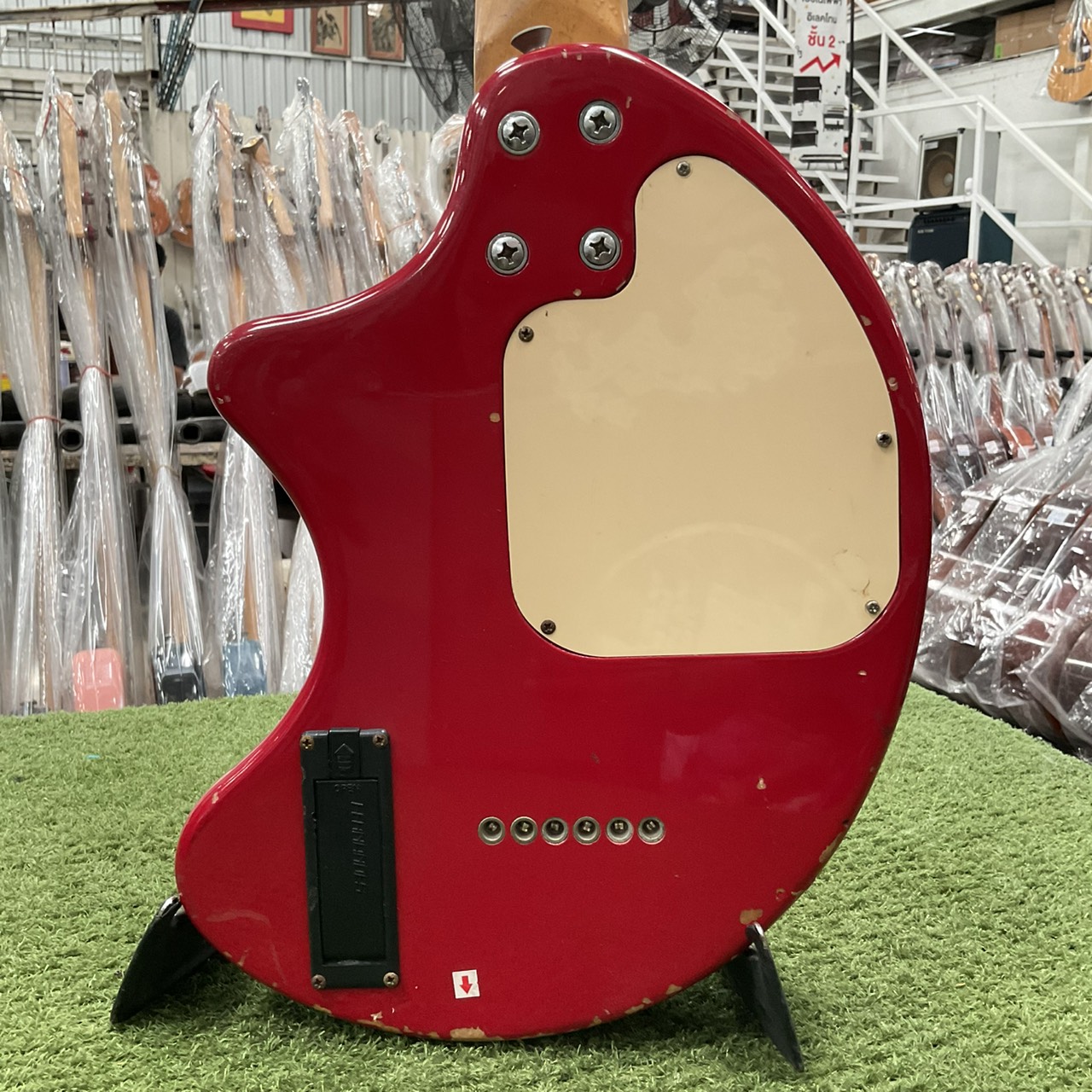 กีต้าร์ไฟฟ้า FERNANDES