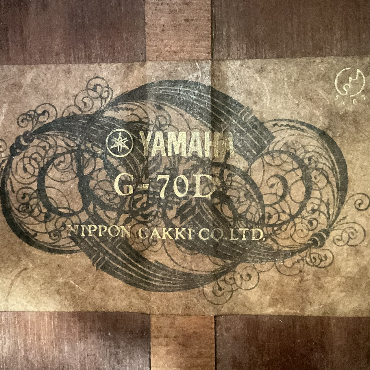 กีต้าร์คลาสสิค YAMAHA : G-70D