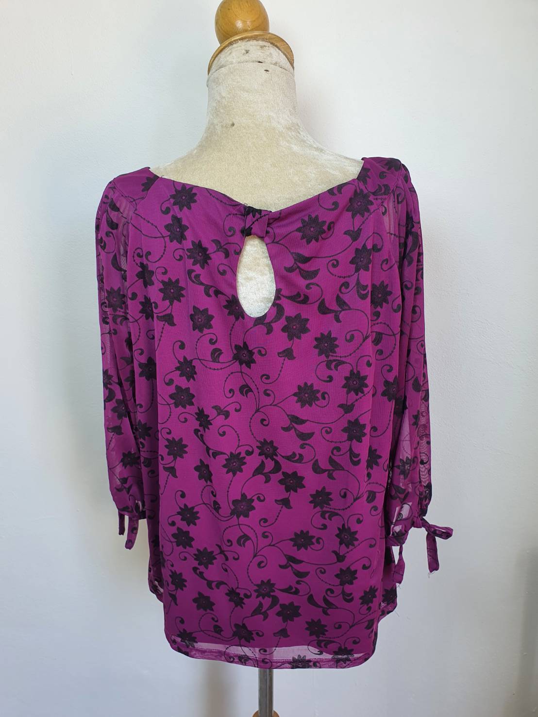 FF04046 เสื้อผ้ามือสอง สีชมูบานเย็นเข้ม แบรนด์ SARA MICHELLE อก free-46 นิ้ว