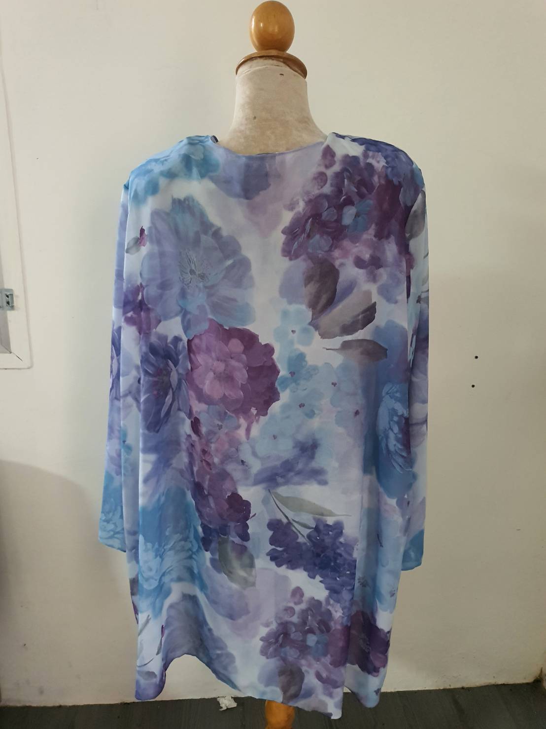 FF05655 เสื้อคลุมชีฟอง มือสอง สีฟ้าม่วง อก free-60 นิ้ว