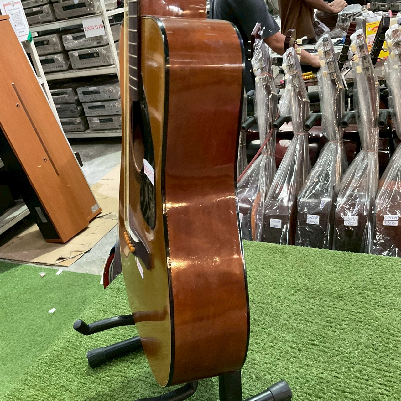 กีต้าร์โปร่ง Maruha : No.617