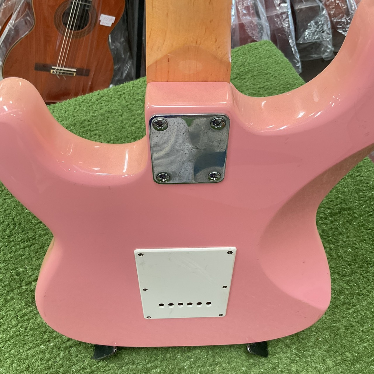 กีต้าร์ไฟฟ้า SELDER