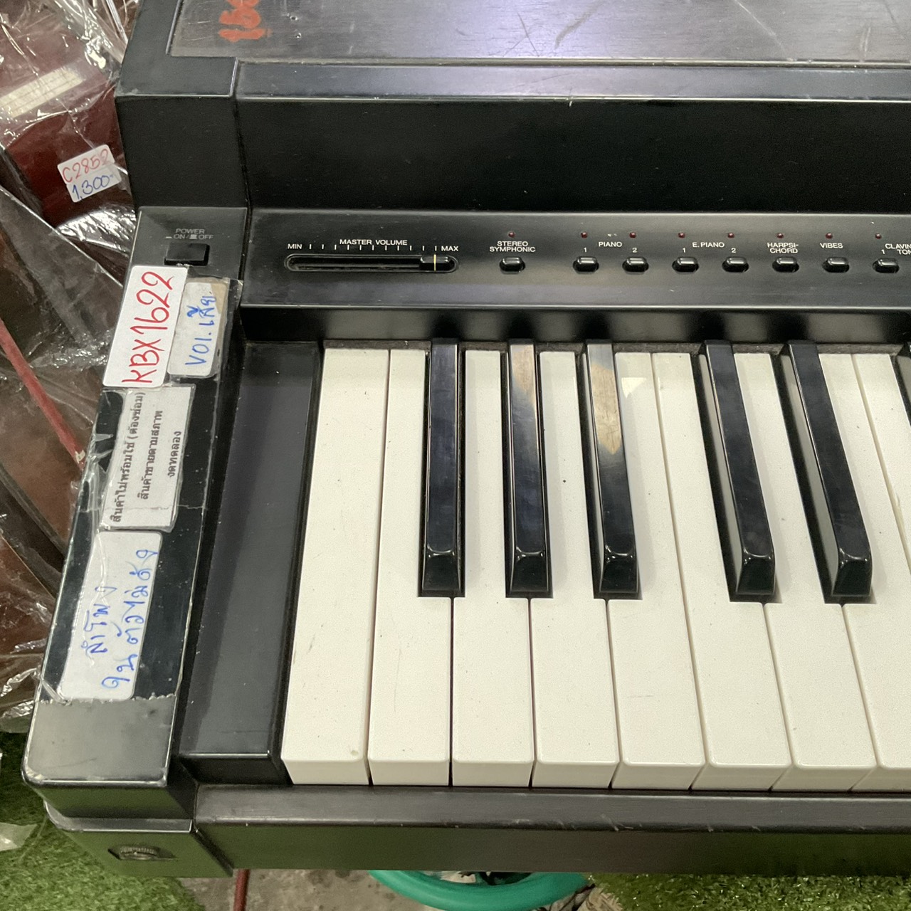 เปียโน YAMAHA : CLP-100 สินค้าไม่พร้อมใช้งาน (ต้องซ่อม)