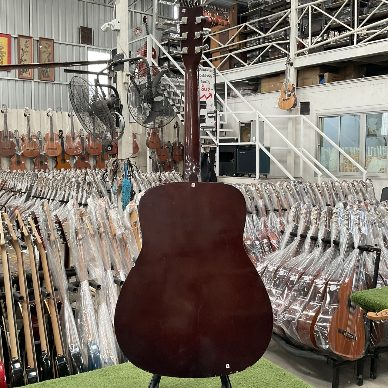 กีต้าร์โปร่ง YAMAHA : F-330J