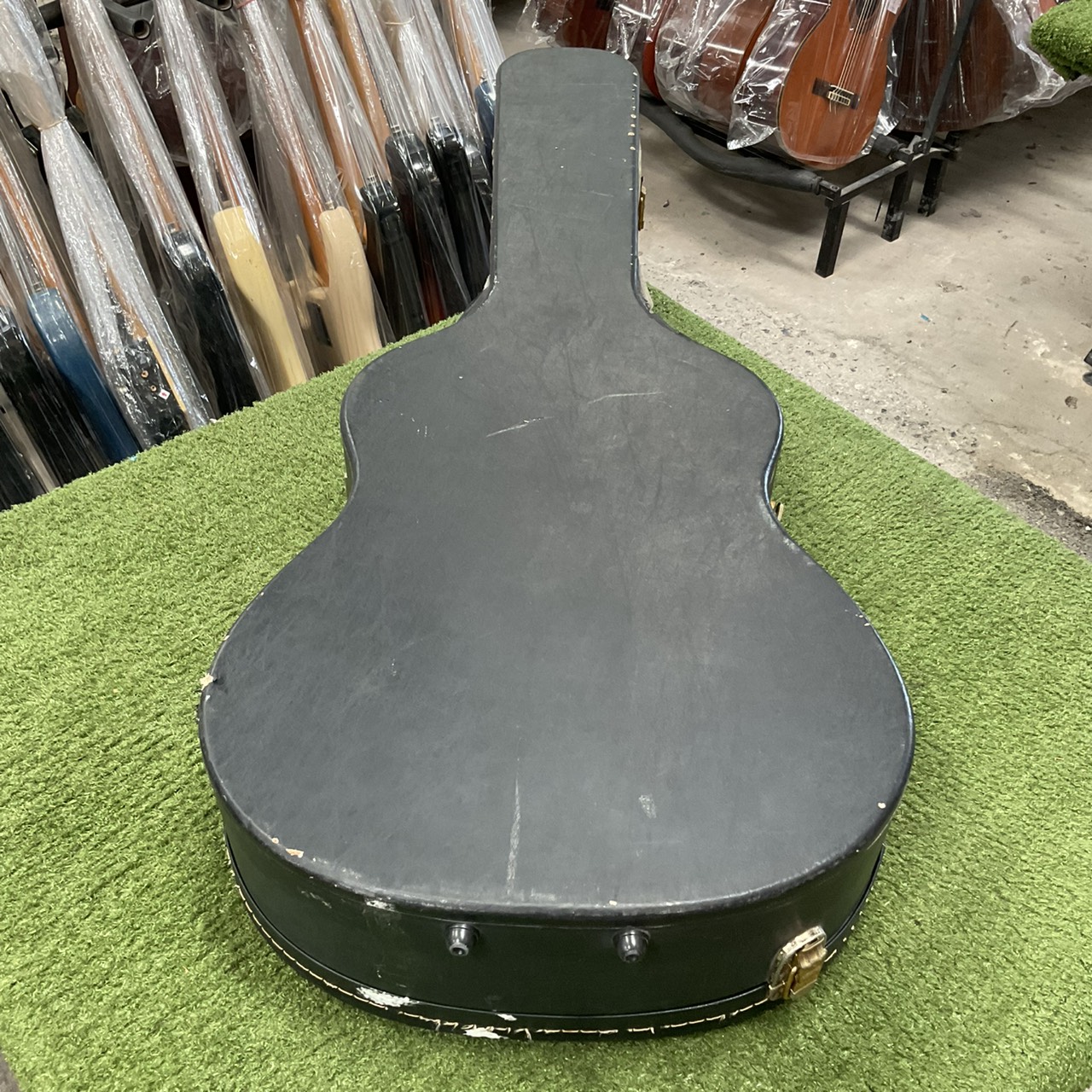 กล่องเคสกีต้าร์คลาสสิค YAMAHA