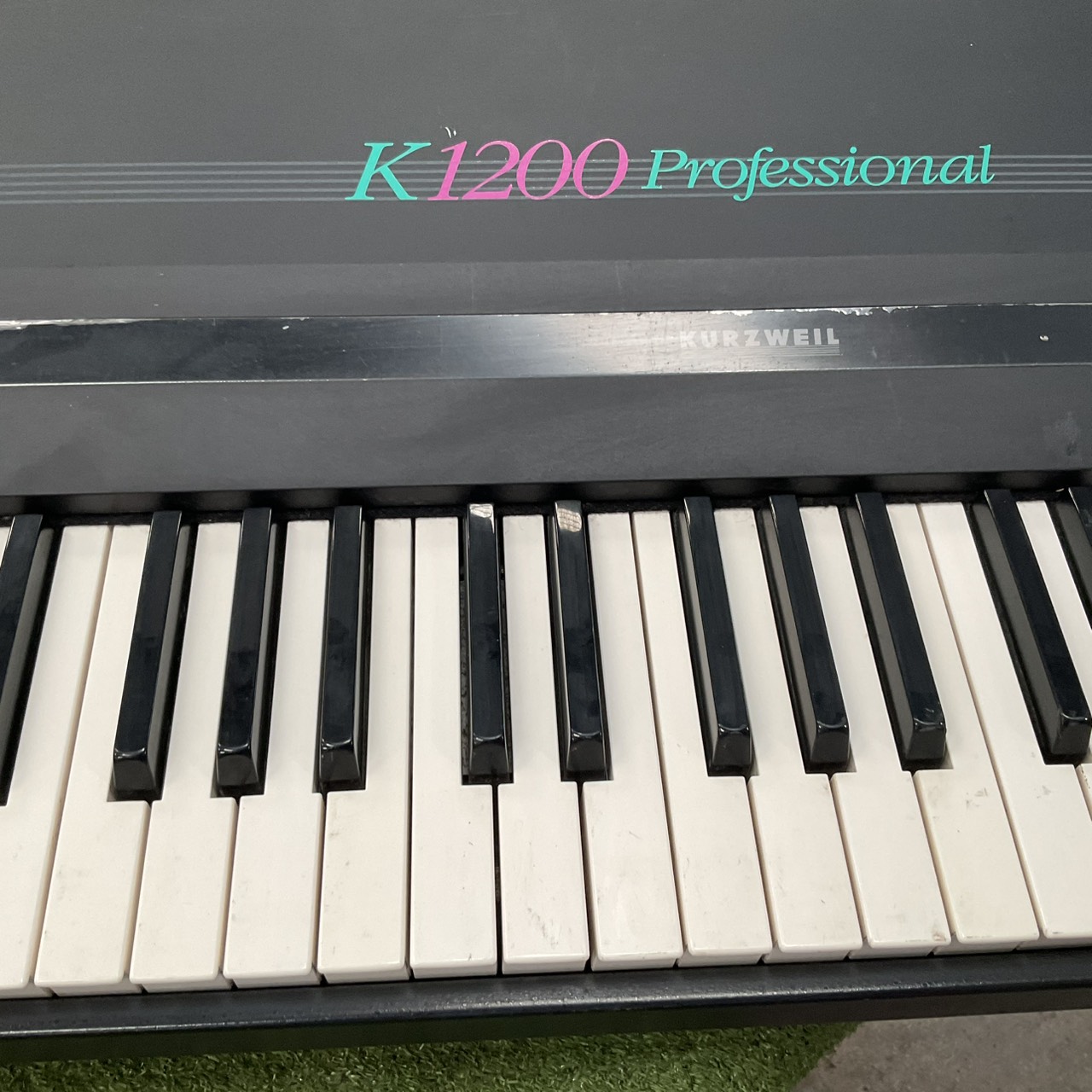 เปียโน KURZWEIL : K1200