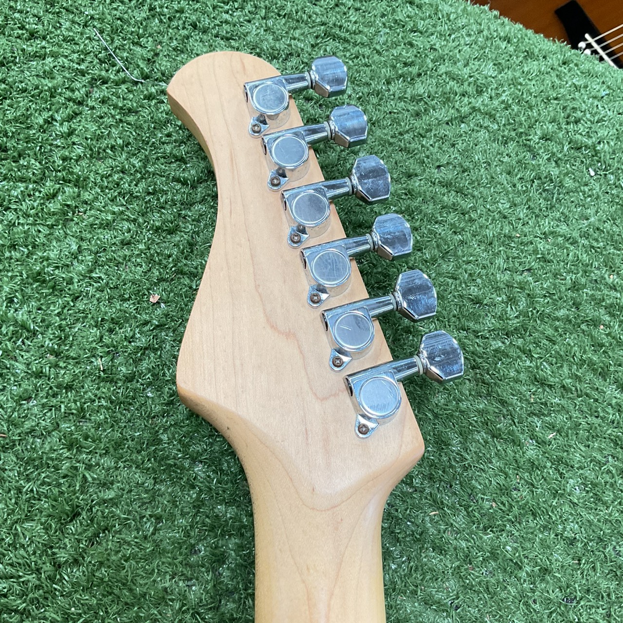 กีต้าร์ไฟฟ้า Bacchus : UNIVERSE