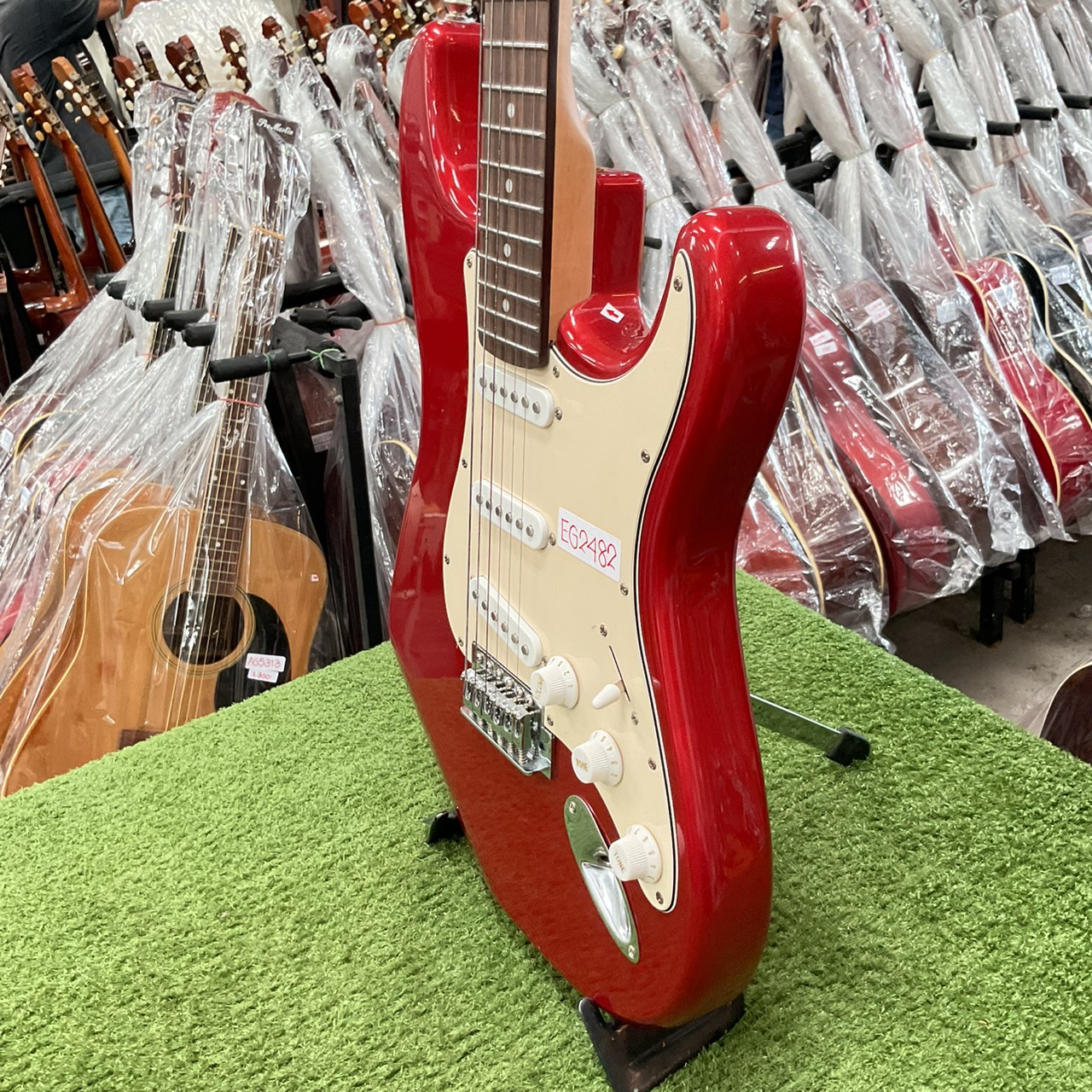 กีต้าร์ไฟฟ้า BUSKER'S