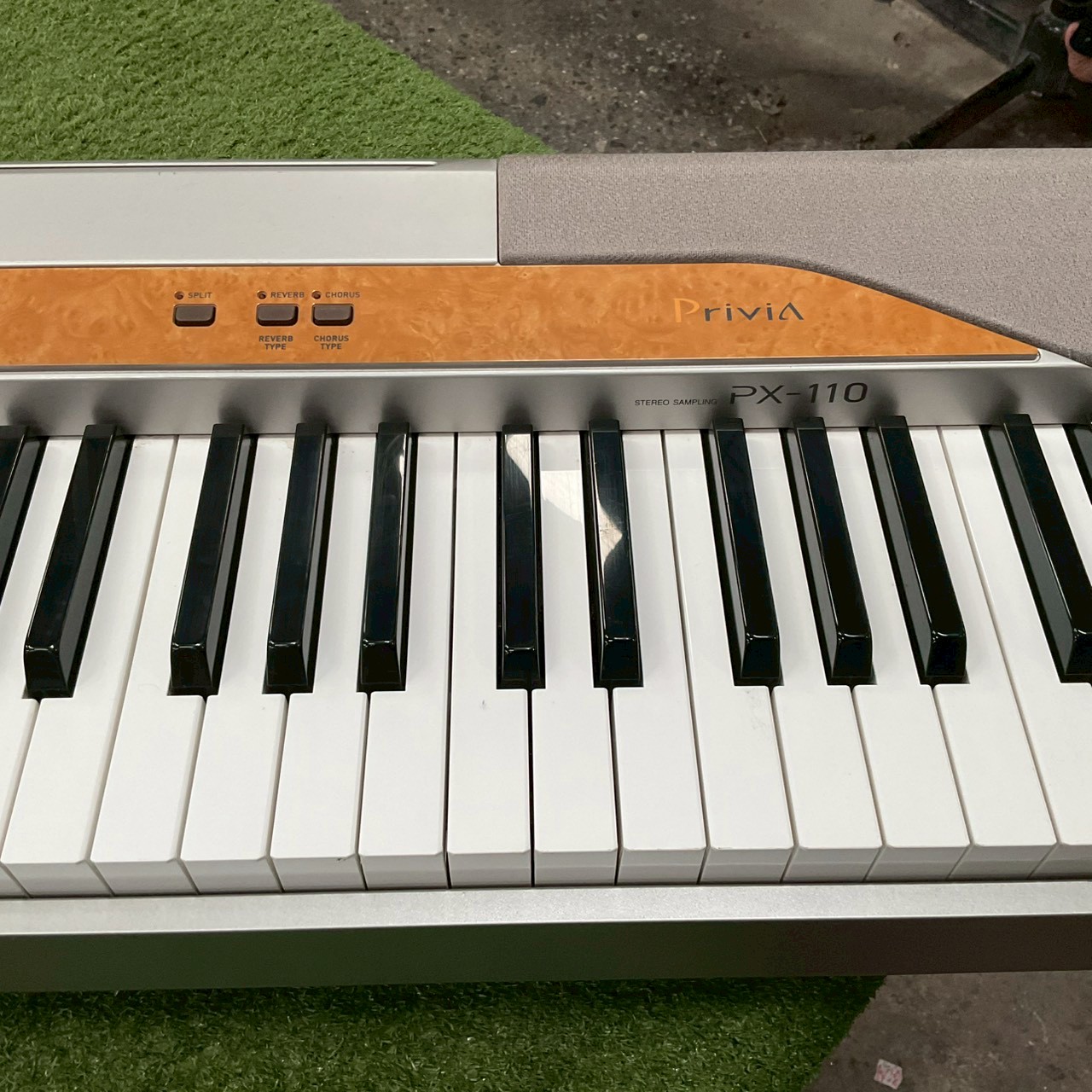 เปียโน CASIO : PX-110 สินค้าไม่พร้อมใช้งาน (ต้องซ่อม)