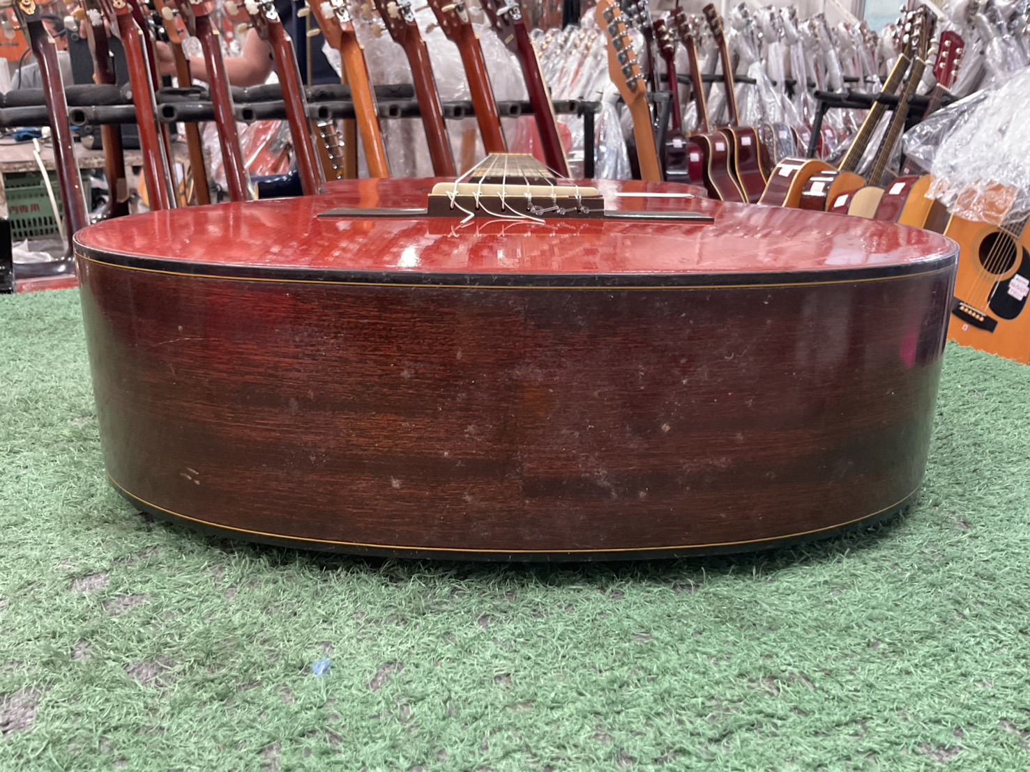 กีต้าร์คลาสสิค YAMAHA : C-100D