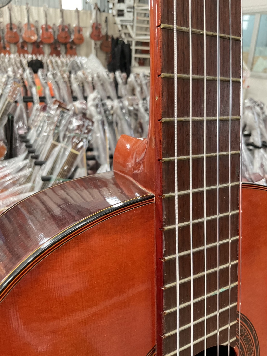 กีต้าร์คลาสสิค YAMAHA : G-70D