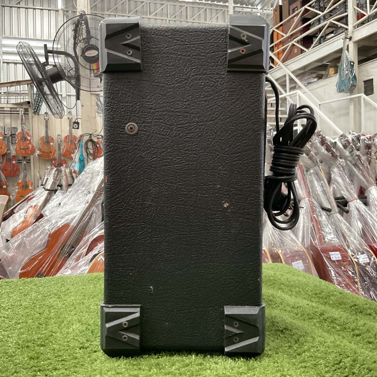 แอมป์เบส Little Devil : LD-20B สินค้าไม่พร้อมใช้งาน (ต้องซ่อม)