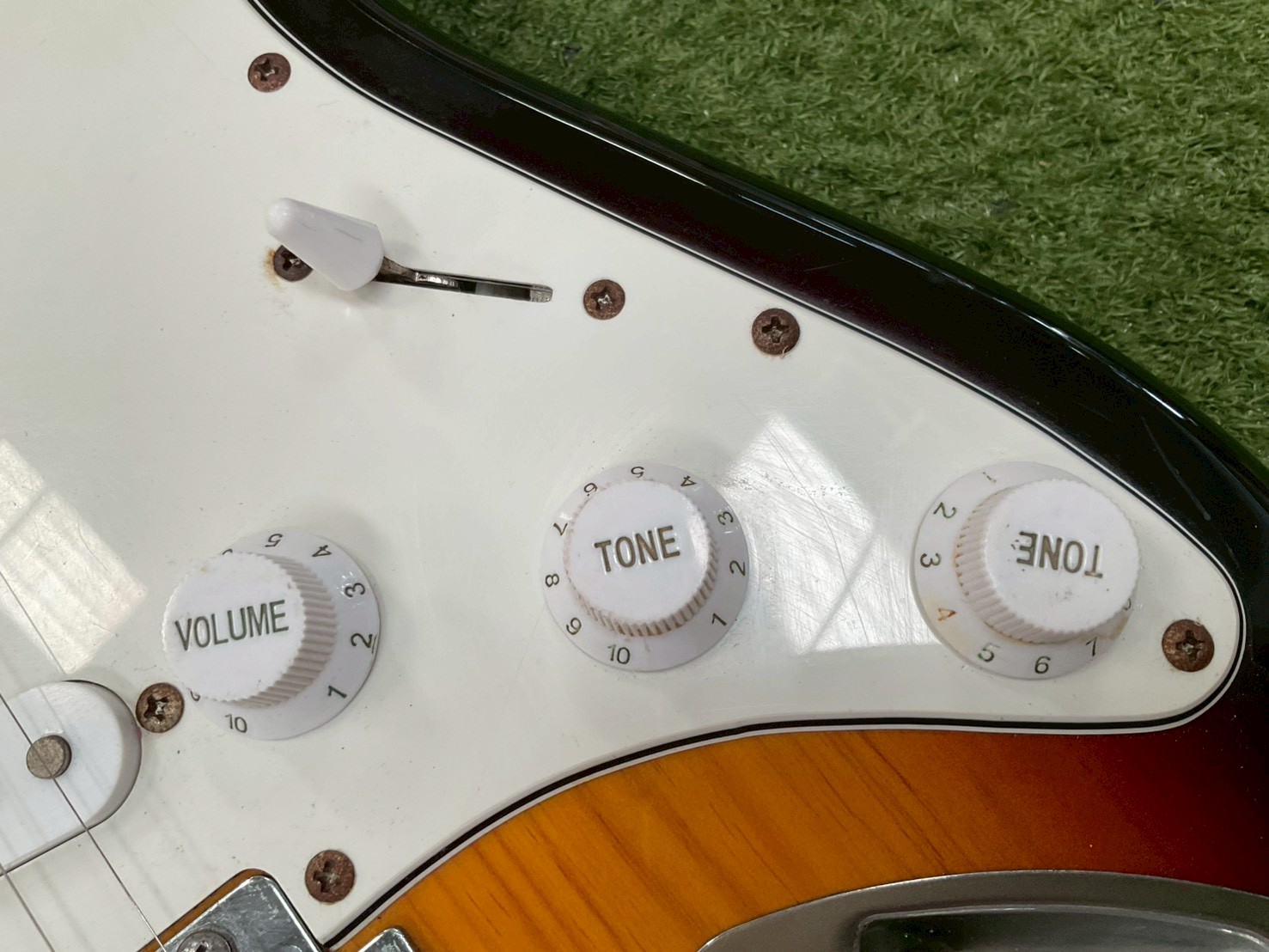 กีต้าร์ไฟฟ้า SELDER