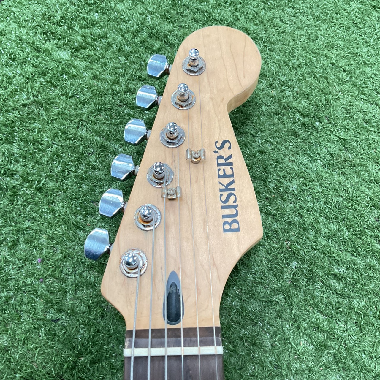 กีต้าร์ไฟฟ้า BUSKER'S