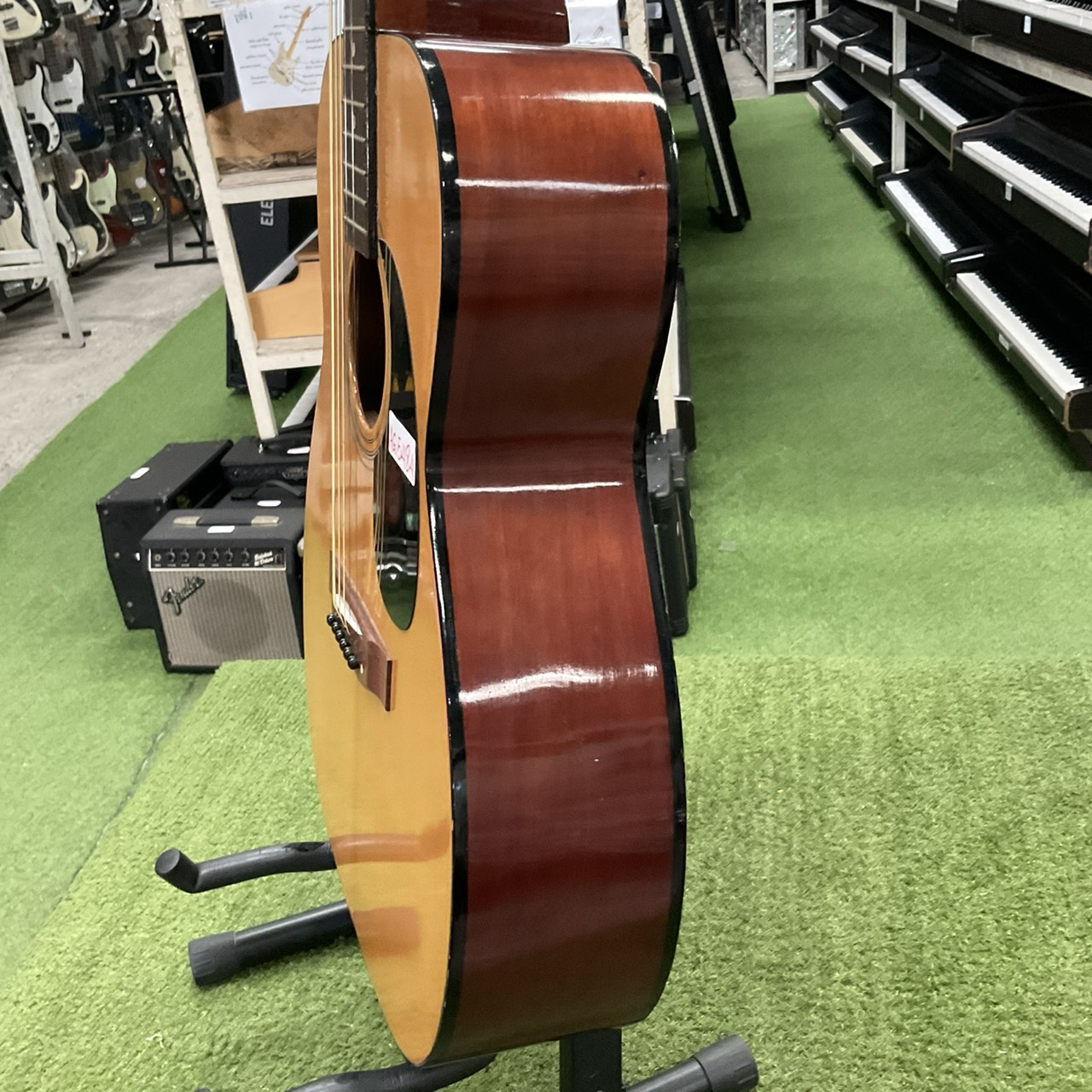 กีต้าร์โปร่ง Great Lake : F-101