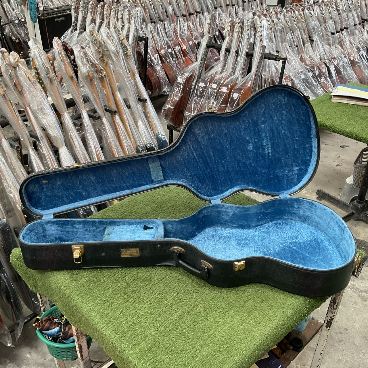 กล่องเคสกีต้าร์คลาสสิค YAMAHA