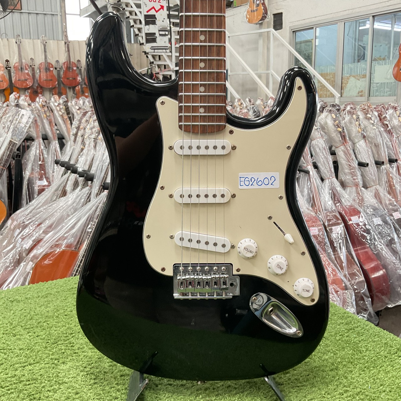 กีต้าร์ไฟฟ้า BUSKER'S