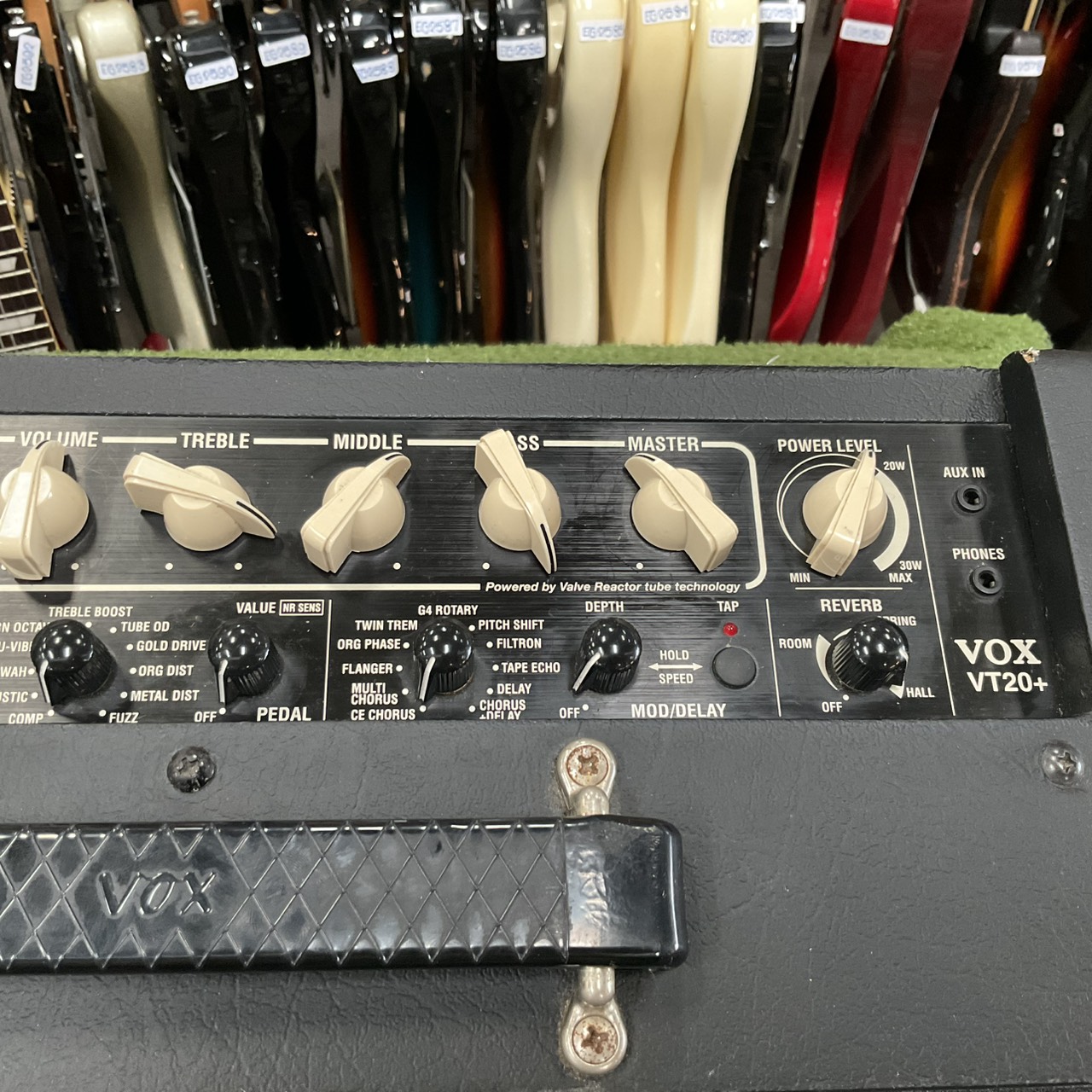 แอมป์กีต้าร์ VOX : Vatvetronix VT20+