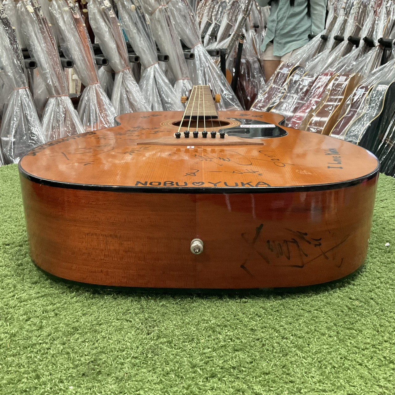 กีต้าร์โปร่ง Hotta : No.80