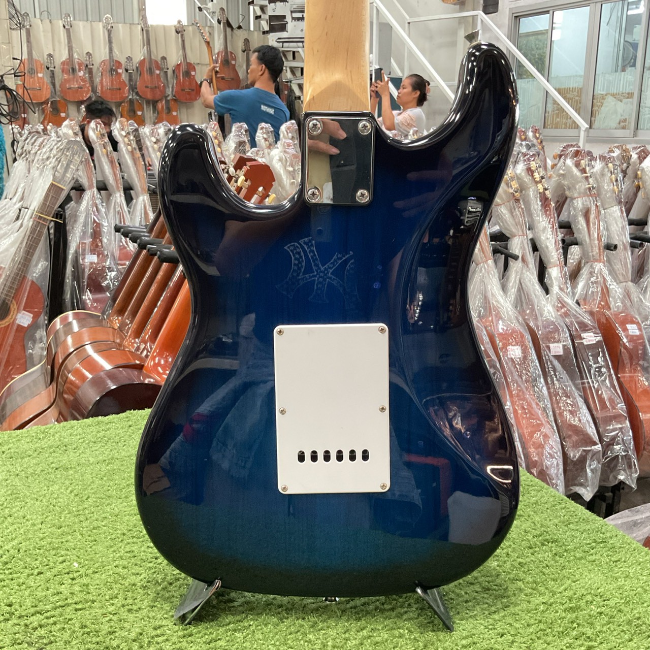 กีต้าร์ไฟฟ้า SELDER