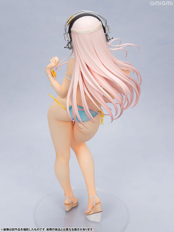 Super Sonico Summer Vacation ver. 1/4.5 Complete Figure(Pre-order)
