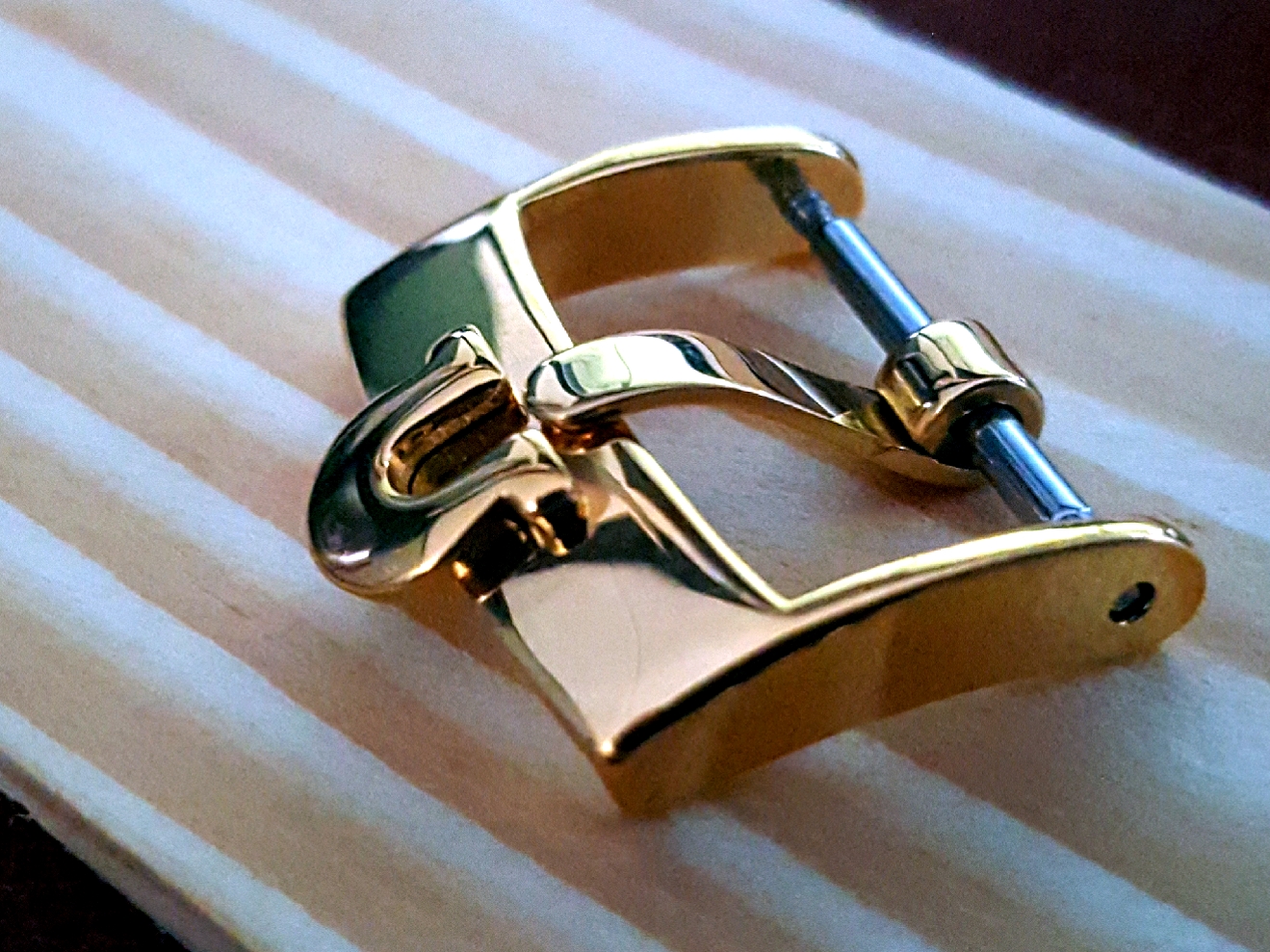 Buckle Omega gold หัวเข็มขัดสำหรับสายนาฬิกาOmega vintage