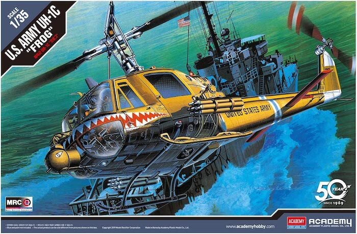 โมเดลเฮลิคอปเตอร์ Academy ขนาด 1/35 AC12112 UH-1C HUEY