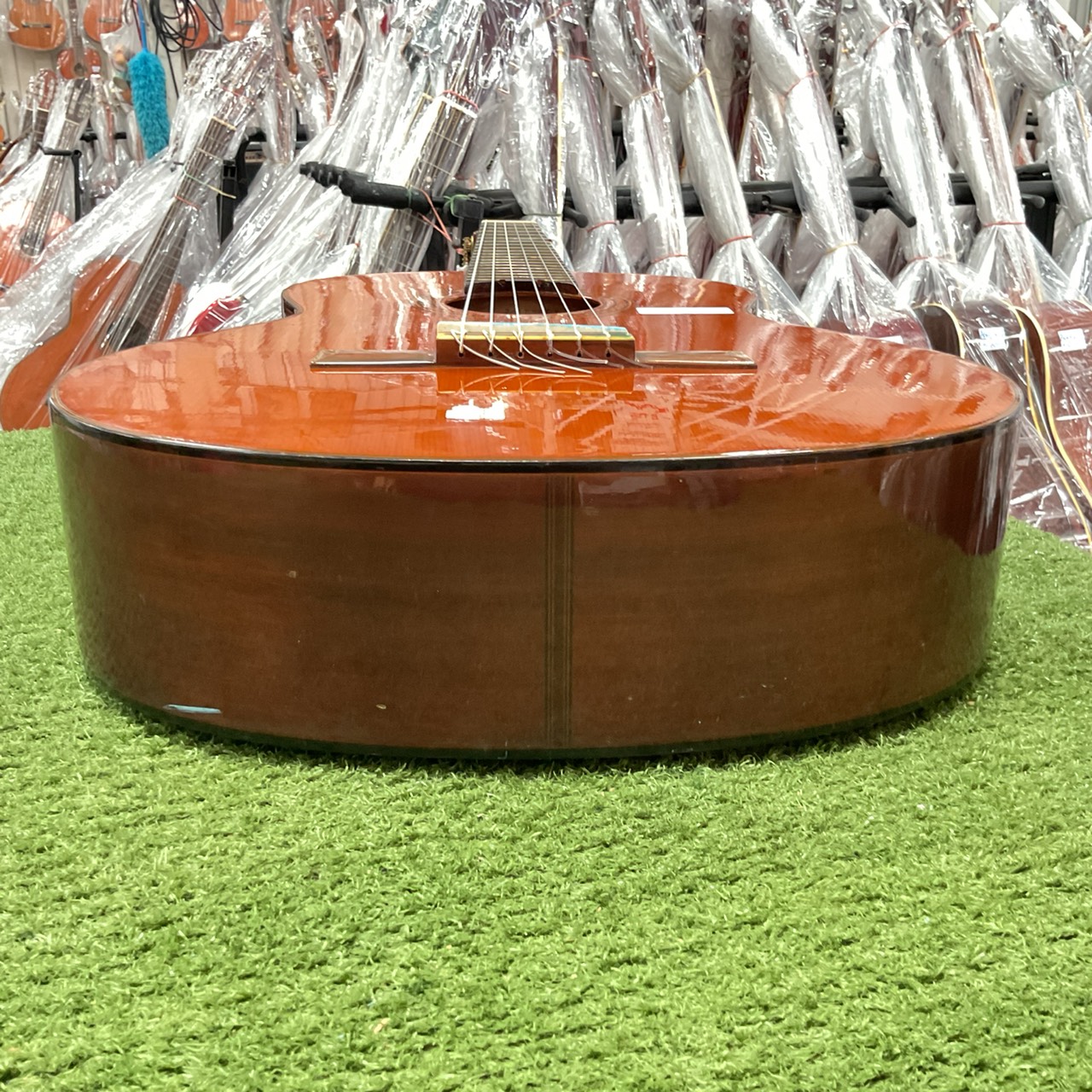 กีต้าร์คลาสสิค YAMAHA : CG-130A