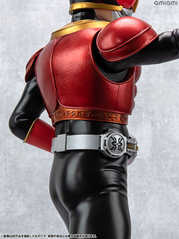 [Exclusive Sale] Ultimate Article Kamen Rider Kuuga (Mighty Form) Complete Figure(Pre-order)(Single Shipment)