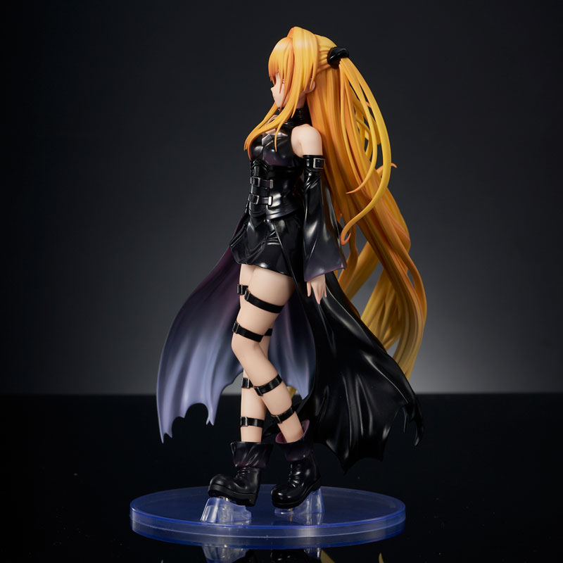 To Love-Ru Darkness Golden Darkness Black Trance ver. Complete Figure(Pre-order)