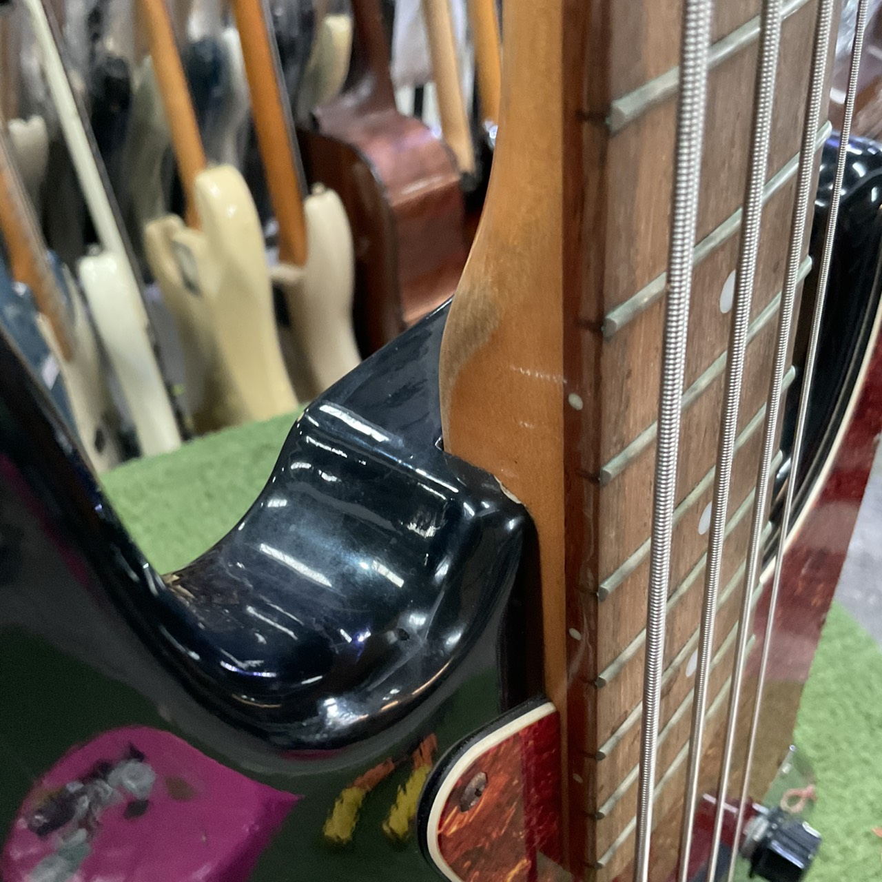 กีต้าร์เบส K-Garage