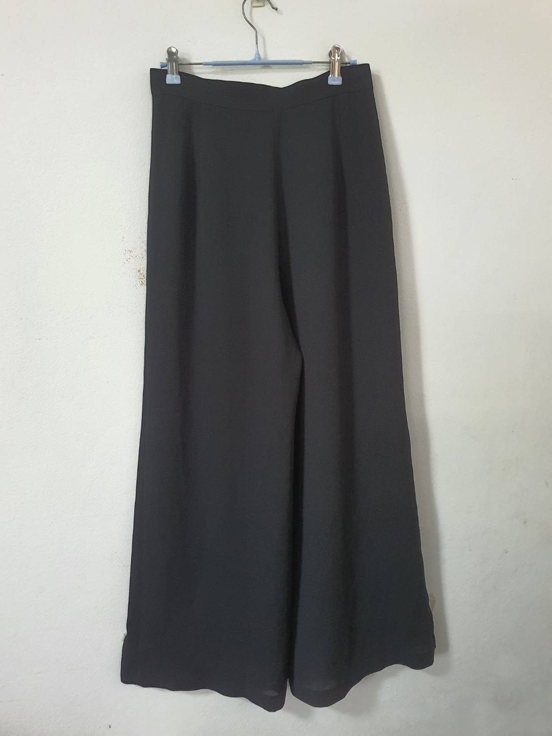 FF06358 กางเกงผ้ามือสอง สีดำ แบรนด์ Guy Laroche เอวสูง 27 นิ้ว