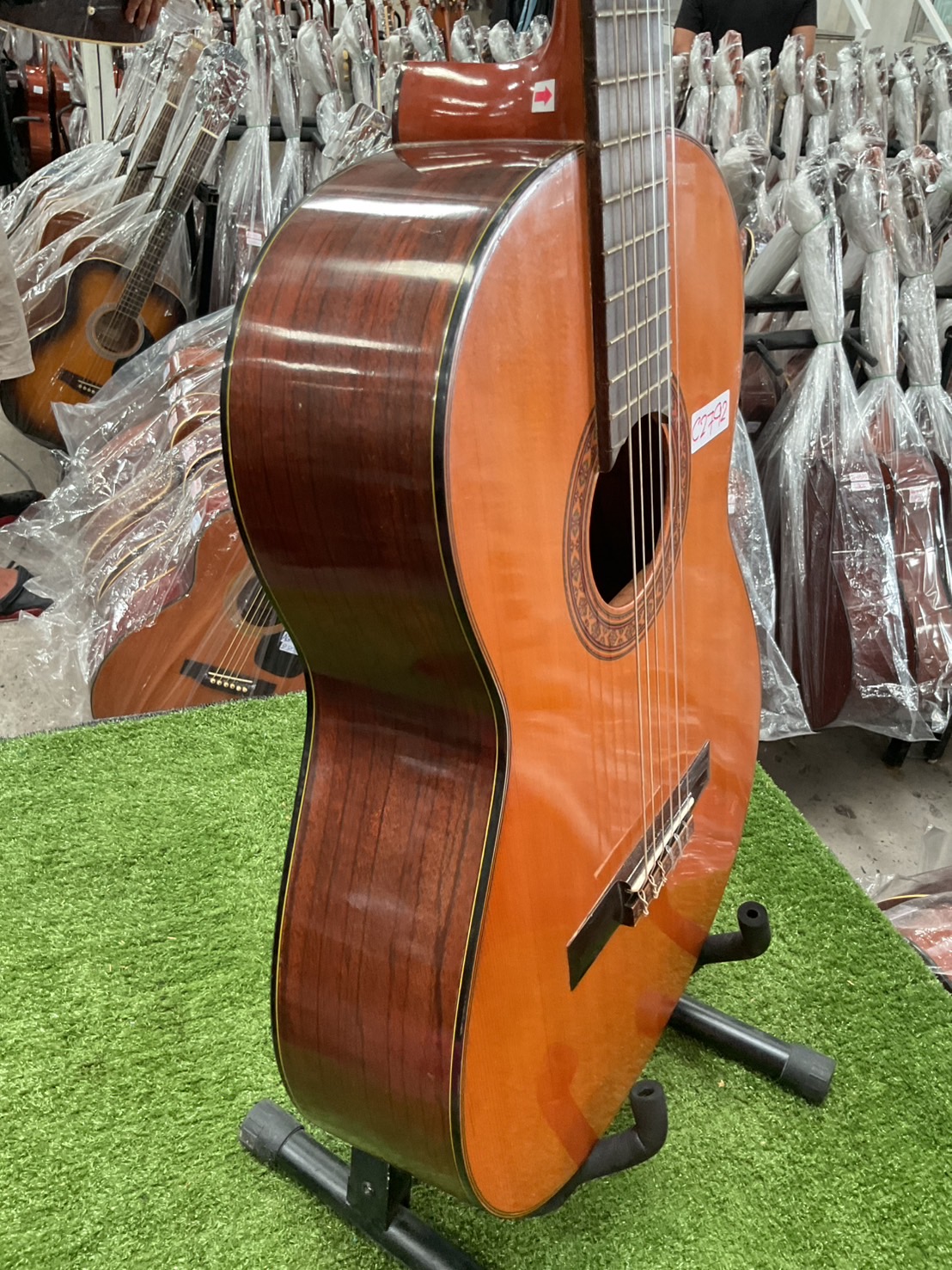 กีต้าร์คลาสสิค YAMAHA : G-130A