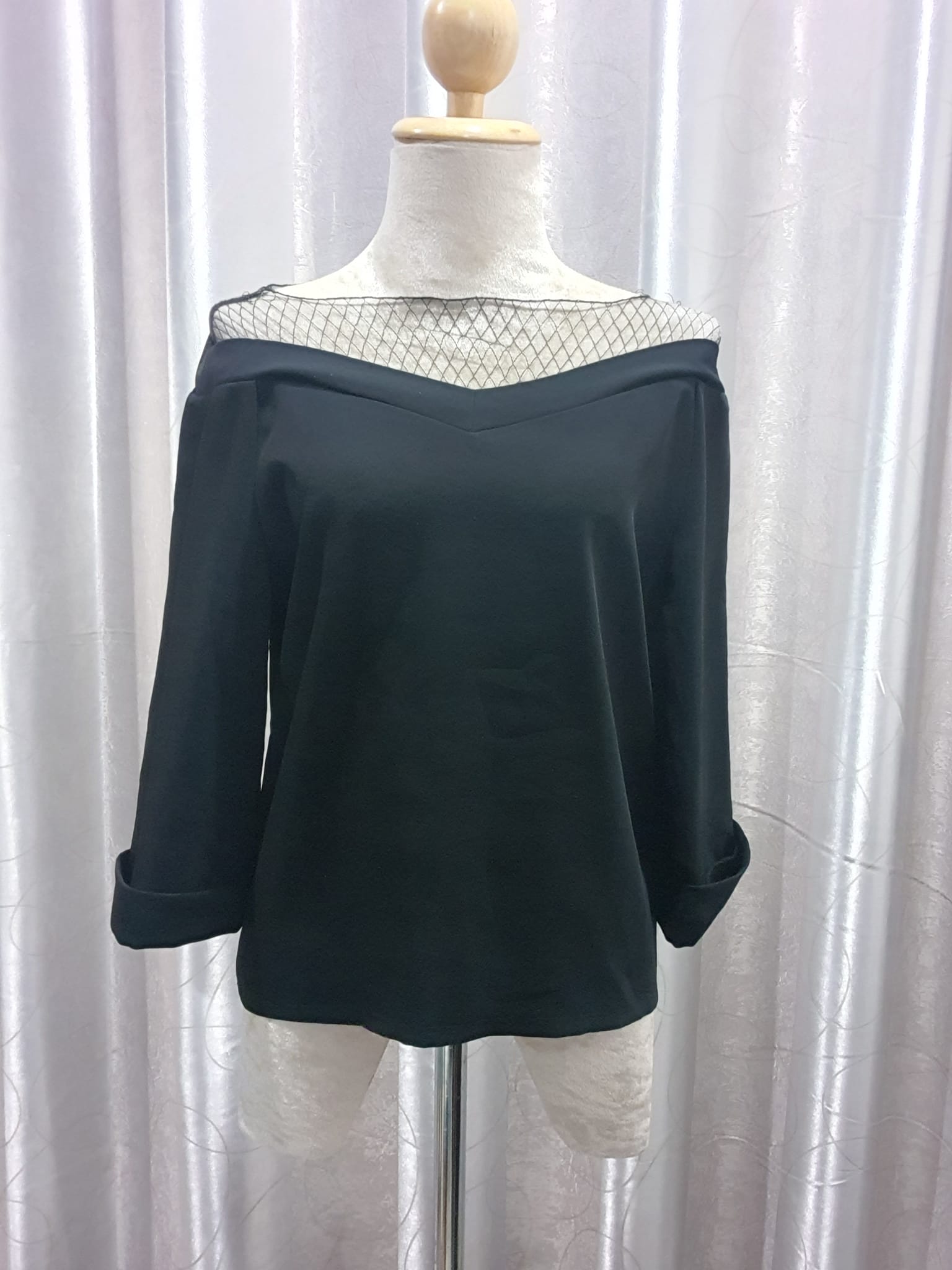 FF01782 เสื้อแฟชั่น นำเข้า สีดำ มือสอง อก 37 นิ้ว