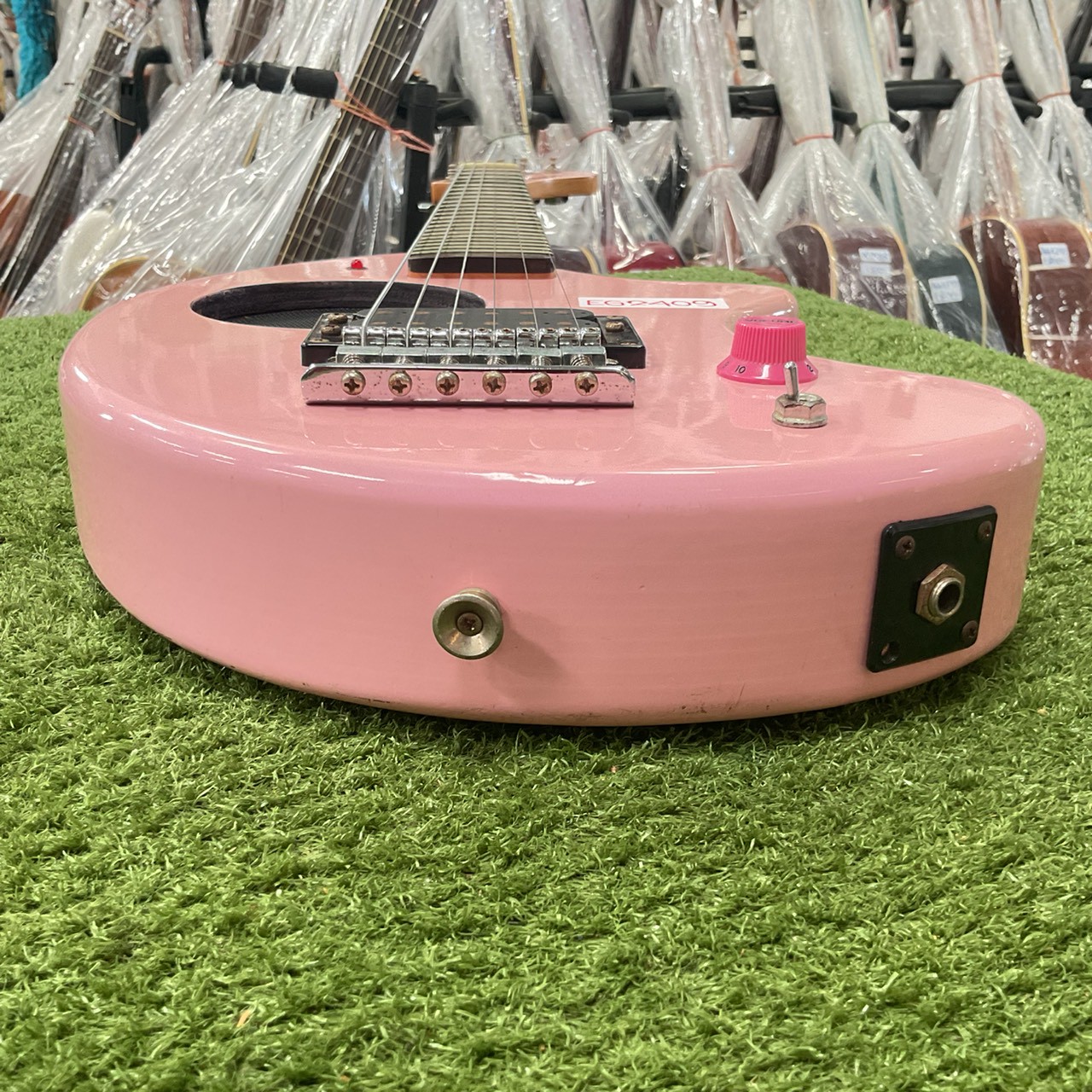 กีต้าร์ไฟฟ้า FERNANDES