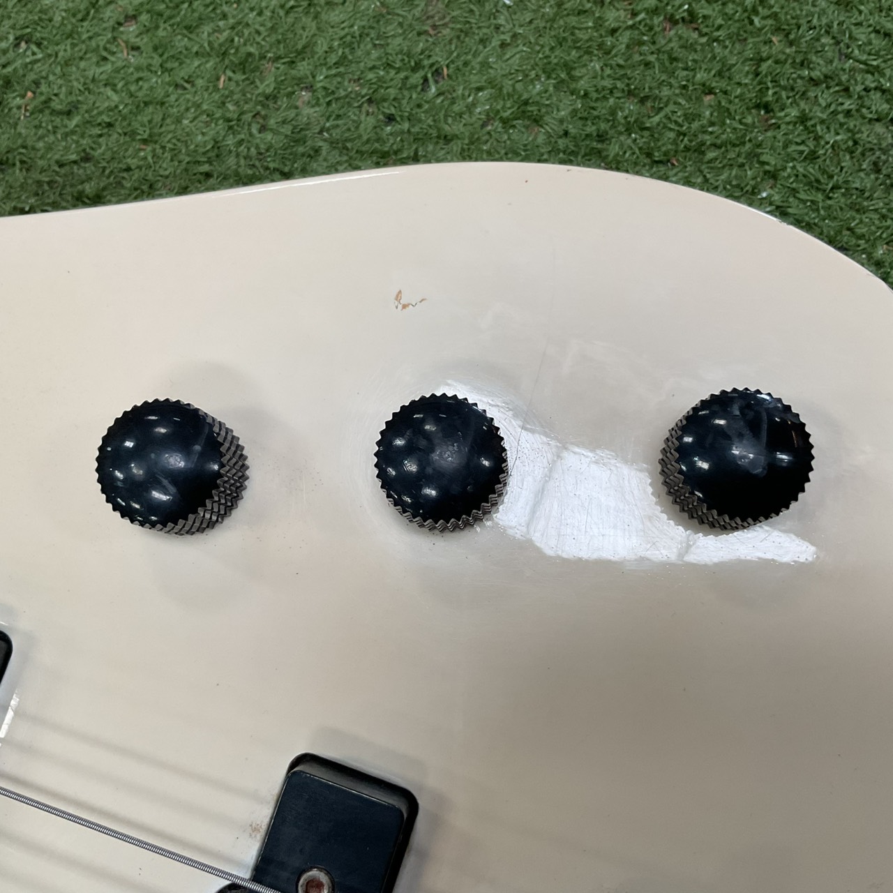 กีต้าร์เบส STRAINER : JS