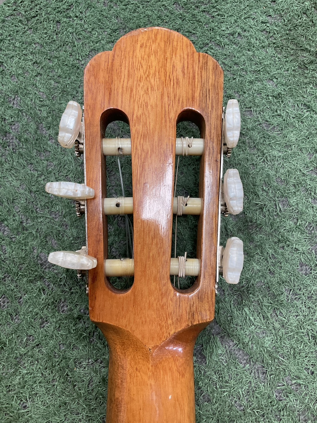 กีต้าร์คลาสสิค SUZUKI : No.80