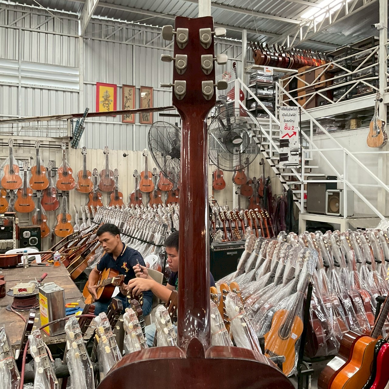 กีต้าร์โปร่ง YAMAHA : FG-130