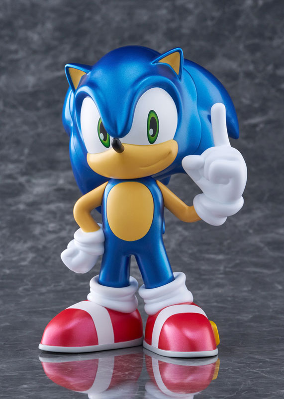 SoftB Half Sonic the Hedgehog Metallic Color Ver. Complete Figure(Pre-order)