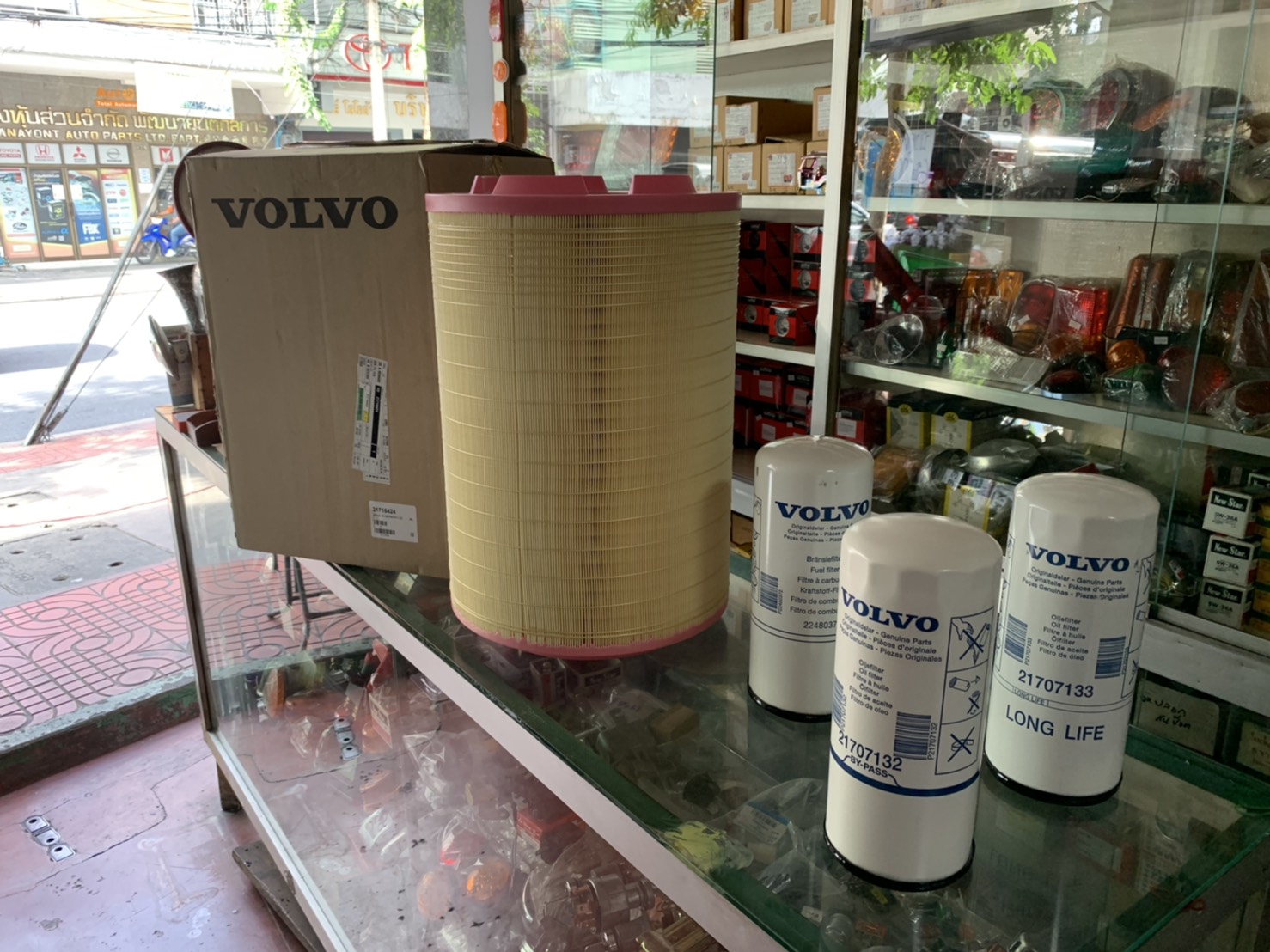 กรองอากาศ VOLVO TRUCK กรองน้ำมันเครื่อง VOLVO รถดับเพลิง