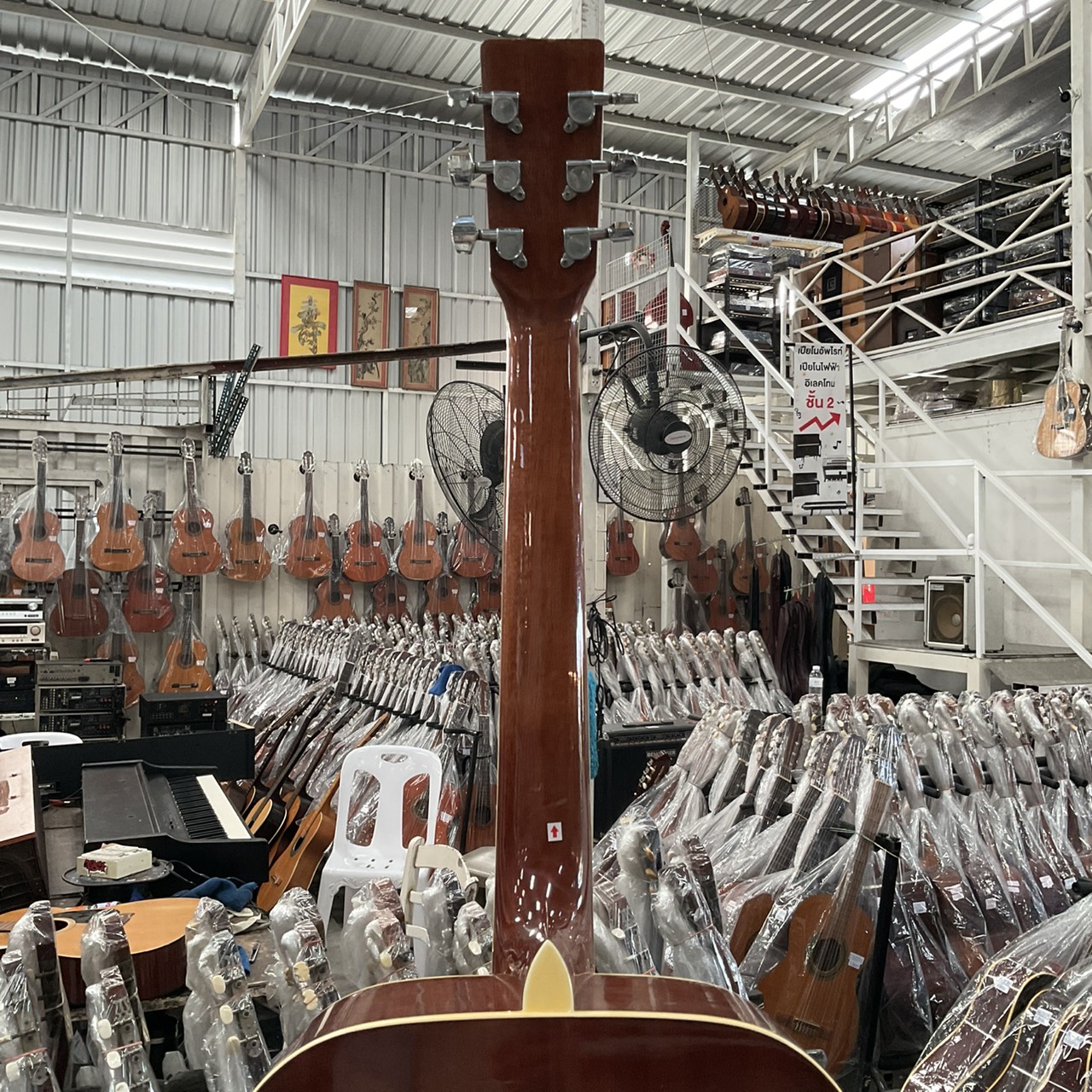 กีต้าร์โปร่ง Legend : WG-20 BS