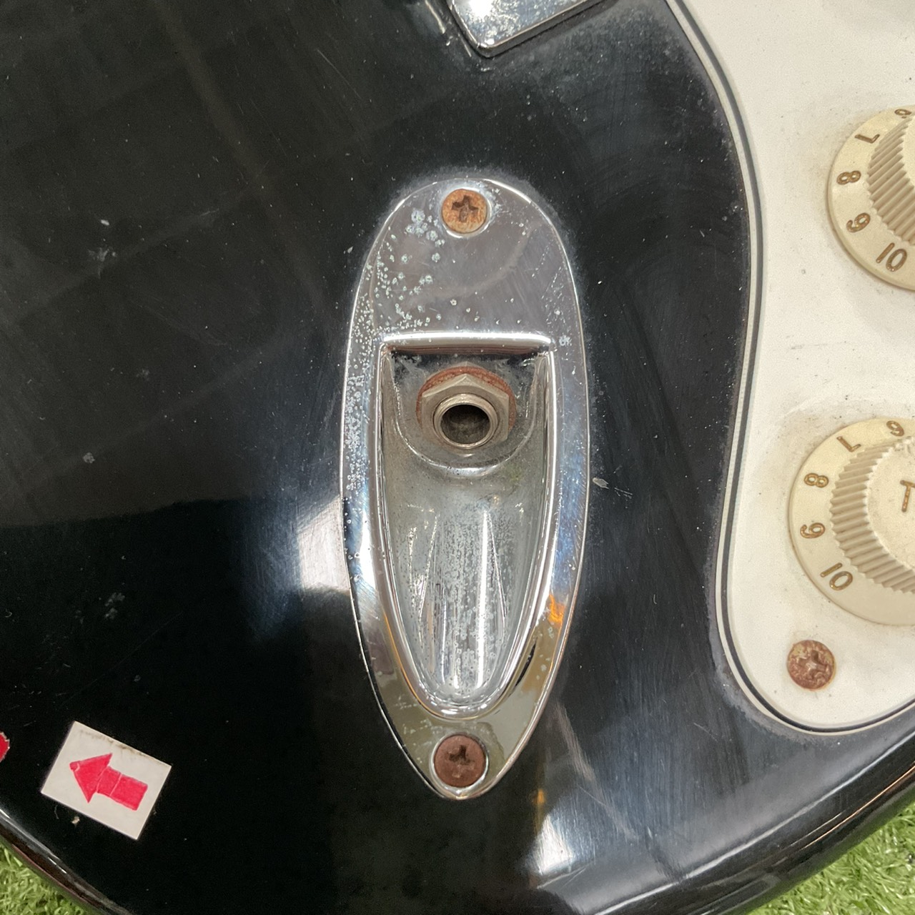 กีต้าร์ไฟฟ้า ยี่ห้อตามภาพ