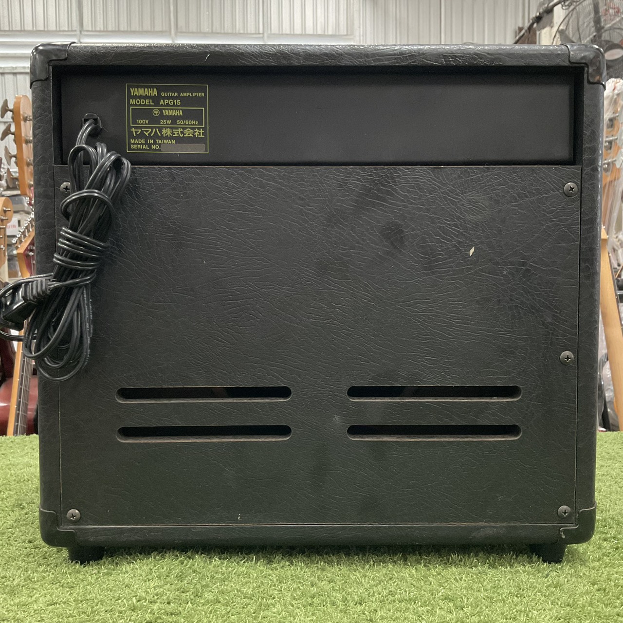 แอมป์กีต้าร์ YAMAHA : APG15