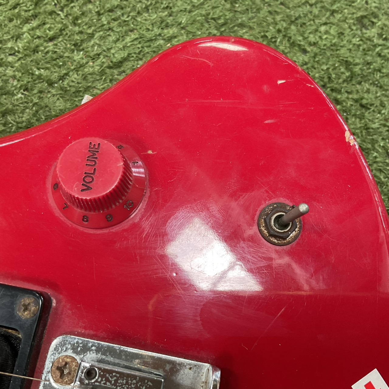 กีต้าร์ไฟฟ้า FERNANDES