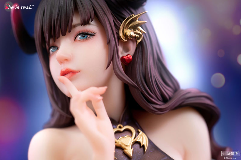 [Bonus] She is real Nafu 1/6 Complete Figure(Provisional Pre-order)