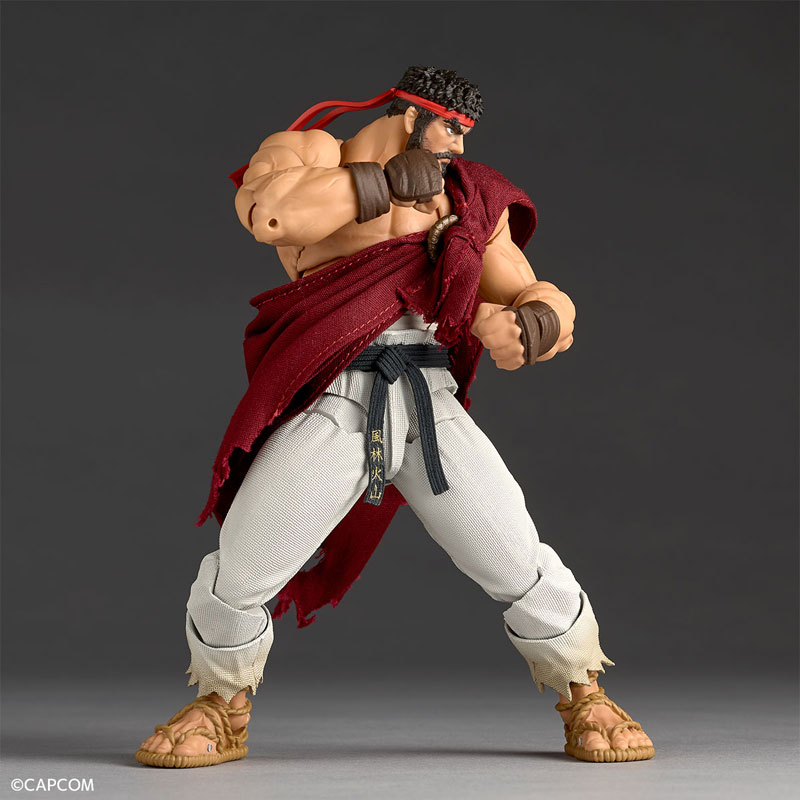 Revoltech Amazing Yamaguchi Street Fighter 6 Ryu(Pre-order)