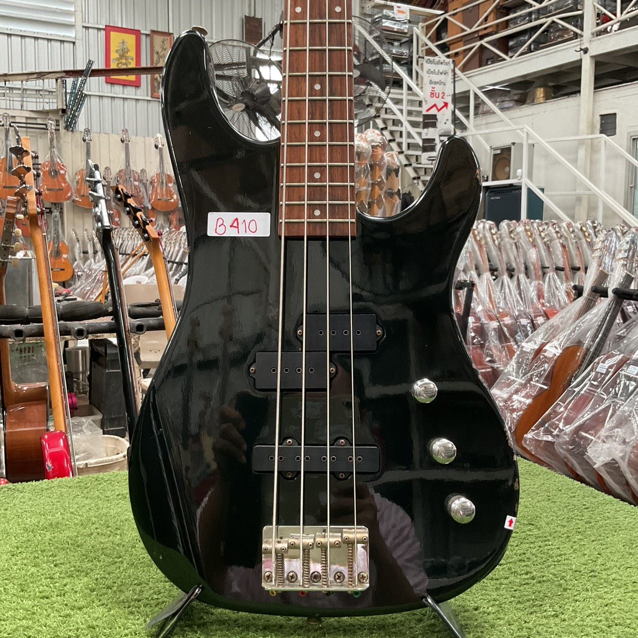 กีต้าร์เบส FERNANDES : LIMITED EDITION