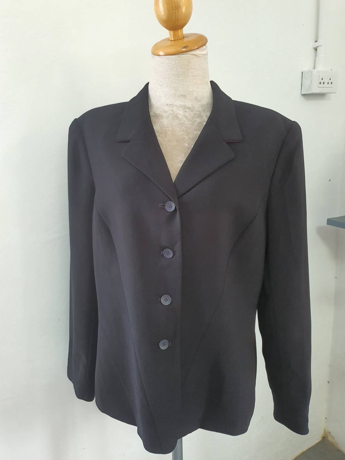 FF06021 เสื้อสูท สีดำ นำเข้า มือสอง Le Suit อก 40 นิ้ว