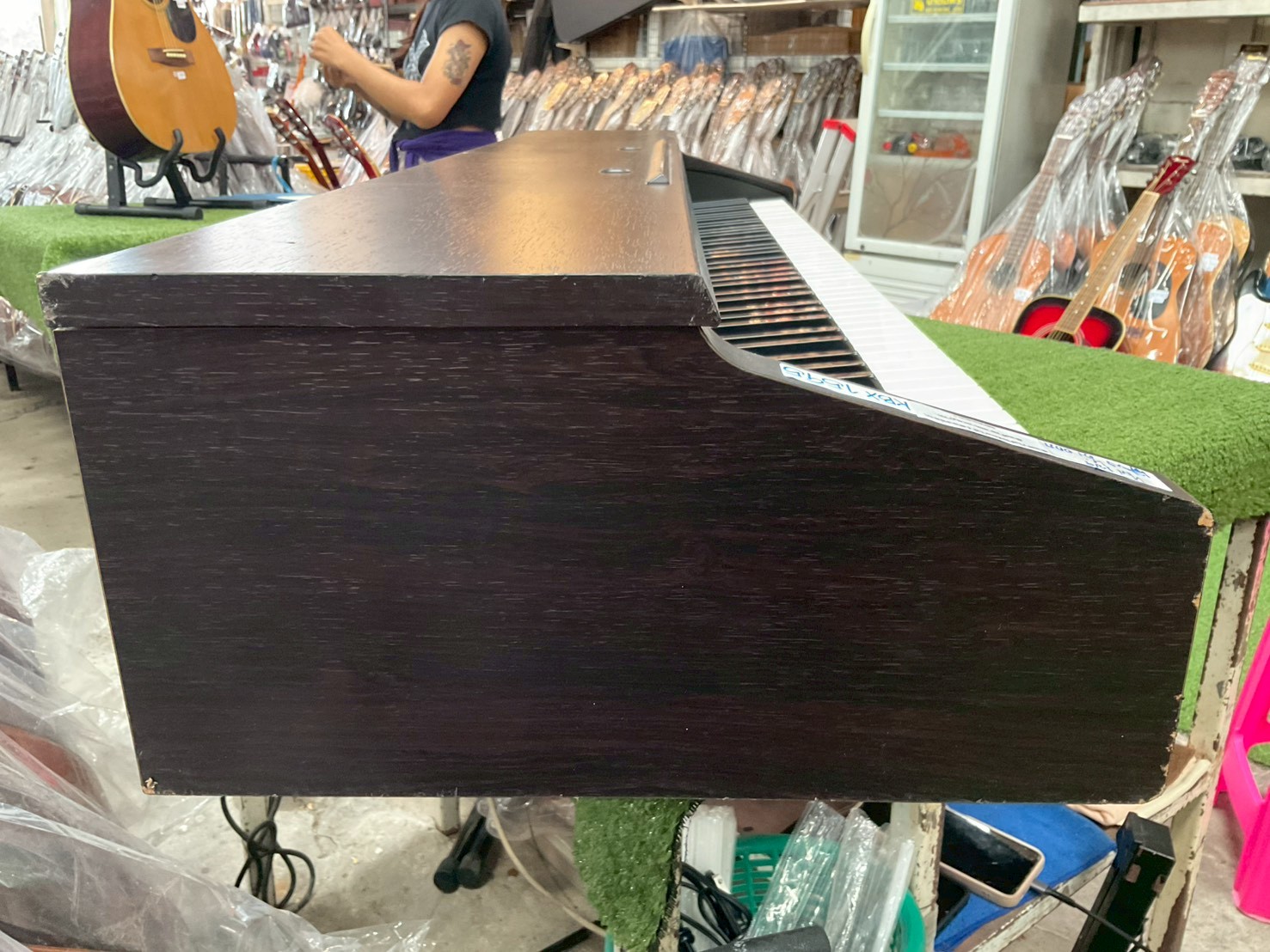 เปียโน CASIO : AP-400 สินค้าไม่พร้อมใช้งาน (ต้องซ่อม)